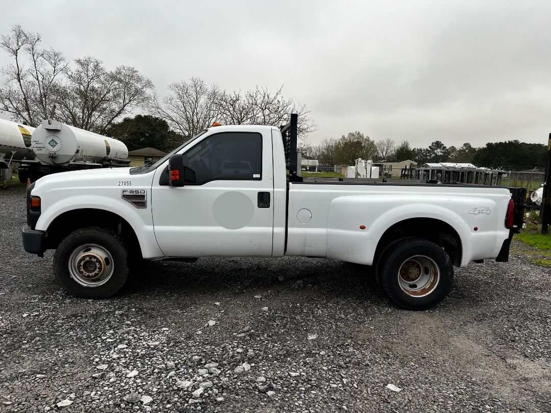 2010 FORD F-350 - Image 4